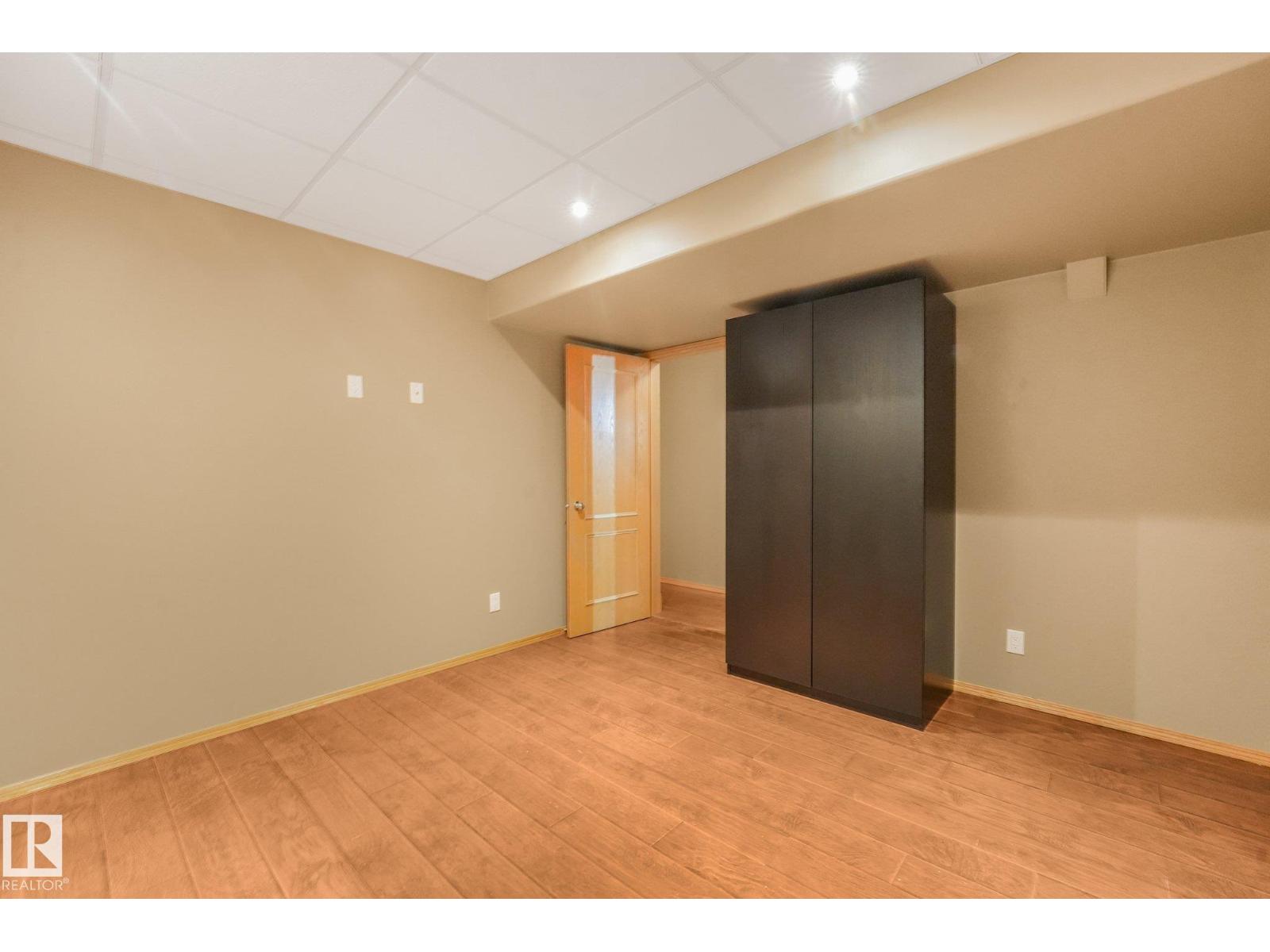 1271 Ormsby Ln Nw, Edmonton, Alberta  T5T 6G9 - Photo 55 - E4509730