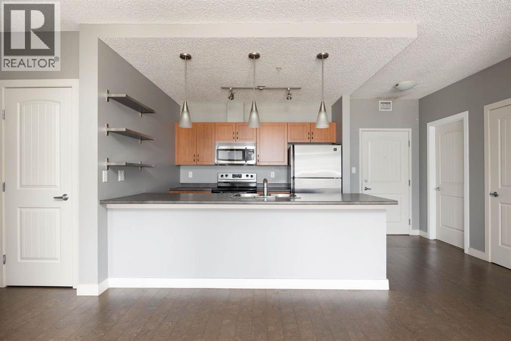 606, 136C Sandpiper Road photo 5