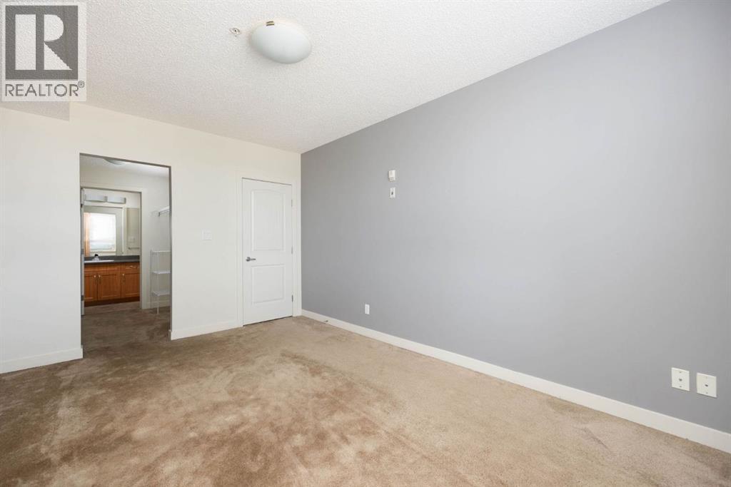 606, 136C Sandpiper Road photo 17