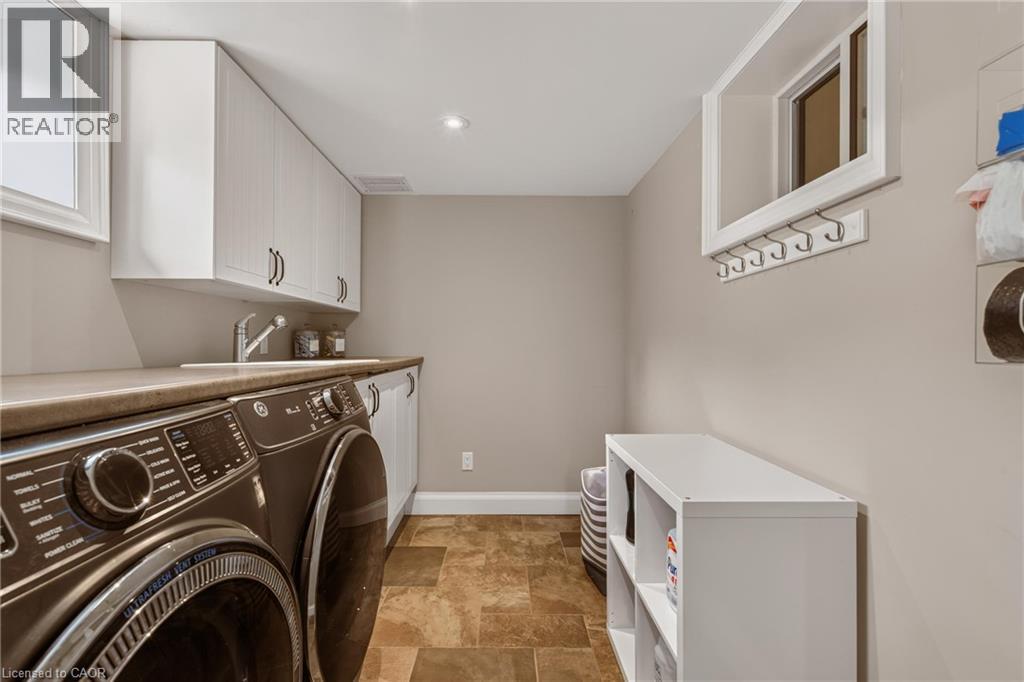 302 Harmony Road, Hamilton, Ontario  L9G 2T2 - Photo 34 - 40848524