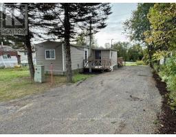 7 SARAWAK DRIVE, Thunder Bay, Ontario