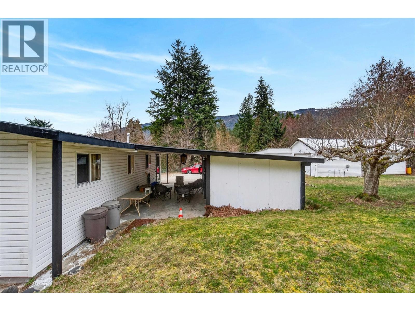 4640 70 Avenue NE, Salmon Arm, British Columbia  V0E 1K0 - Photo 45 - 10378900