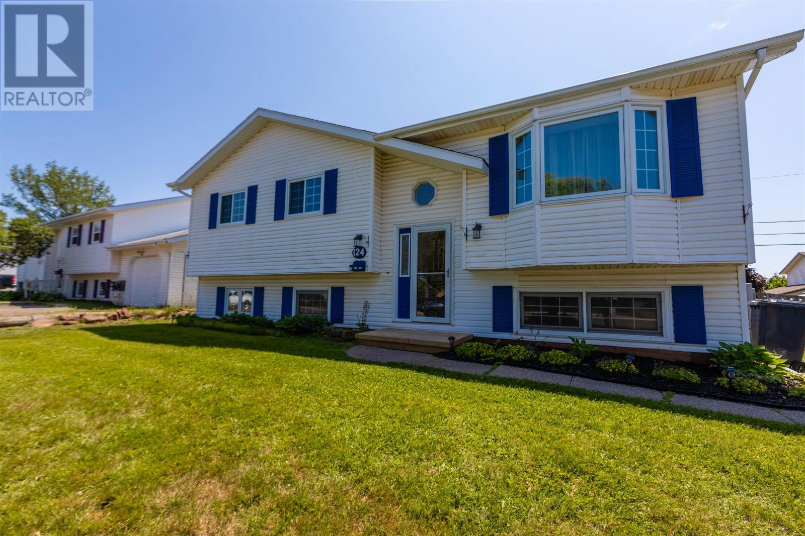 124 Westridge Crescent, Charlottetown, Prince Edward Island  C1A 9E7 - Photo 5 - 202623973