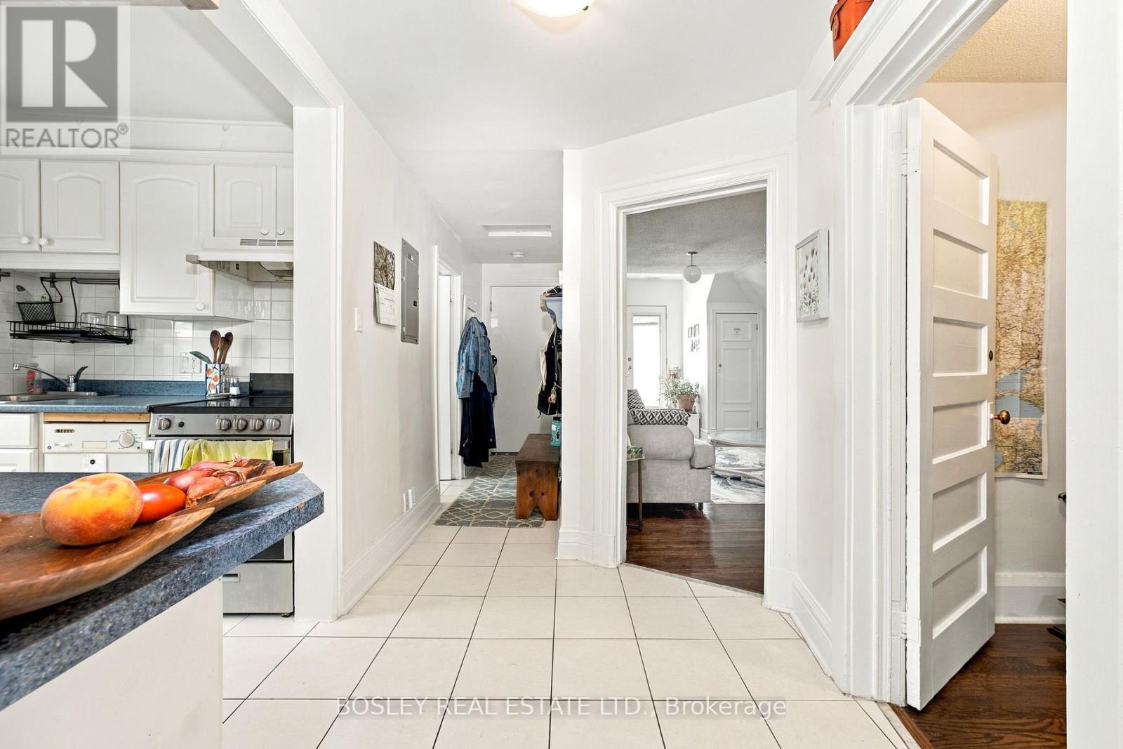 399a Palmerston Blvd Boulevard, Toronto, Ontario  M6G 2N7 - Photo 20 - C13811144