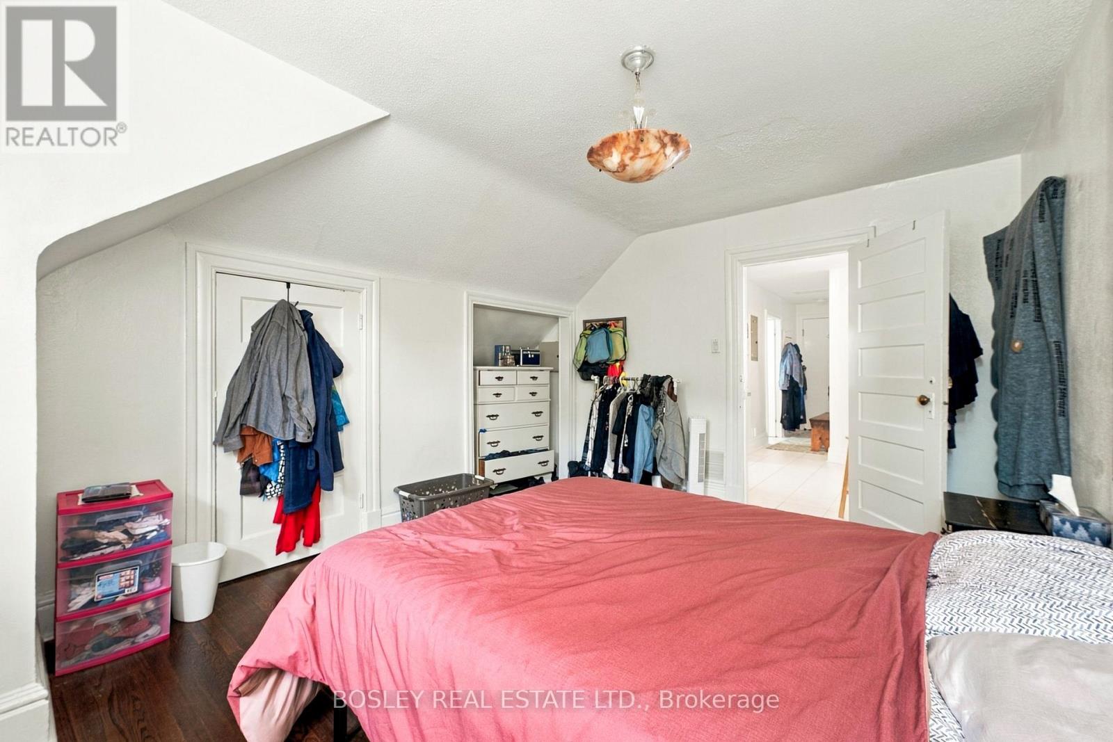 399a Palmerston Blvd Boulevard, Toronto, Ontario  M6G 2N7 - Photo 23 - C13811144