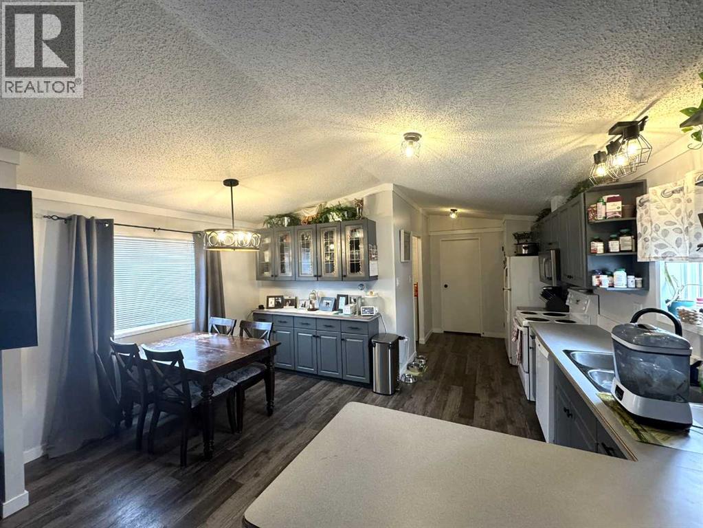 12127 97b Street, Grande Prairie, Alberta  T8V 7P2 - Photo 8 - A2347002