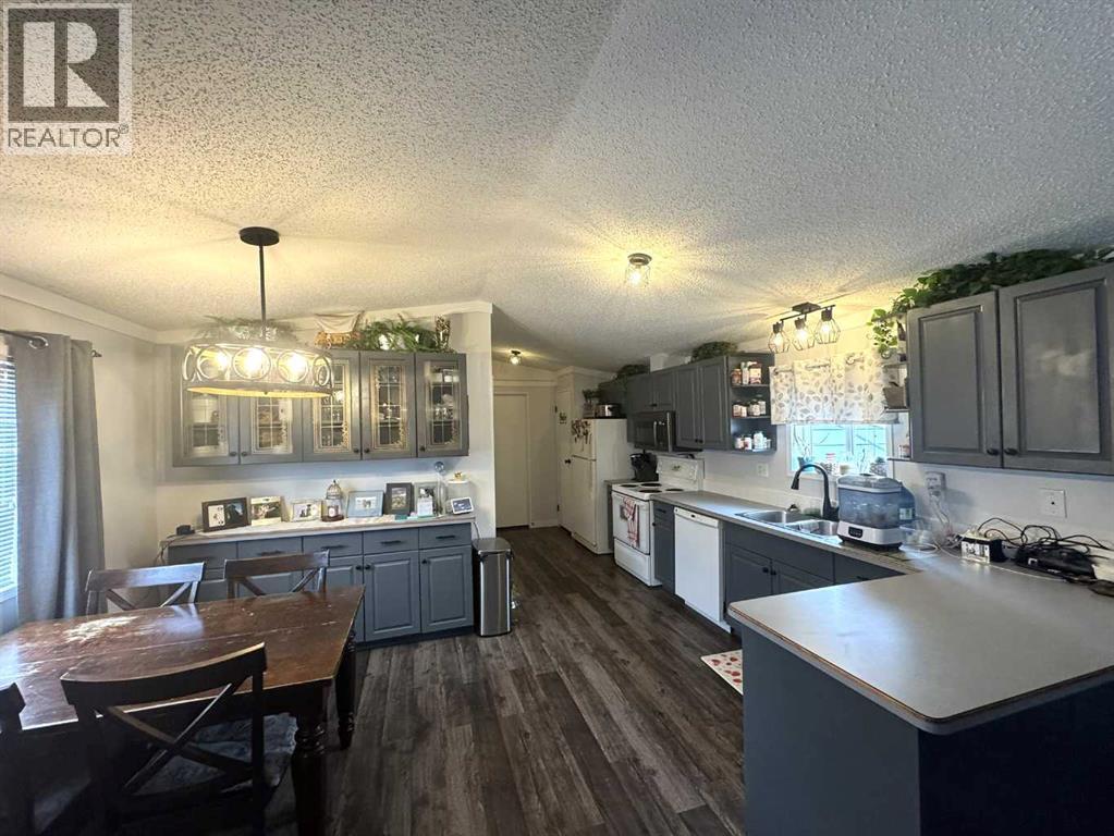 12127 97b Street, Grande Prairie, Alberta  T8V 7P2 - Photo 6 - A2347002