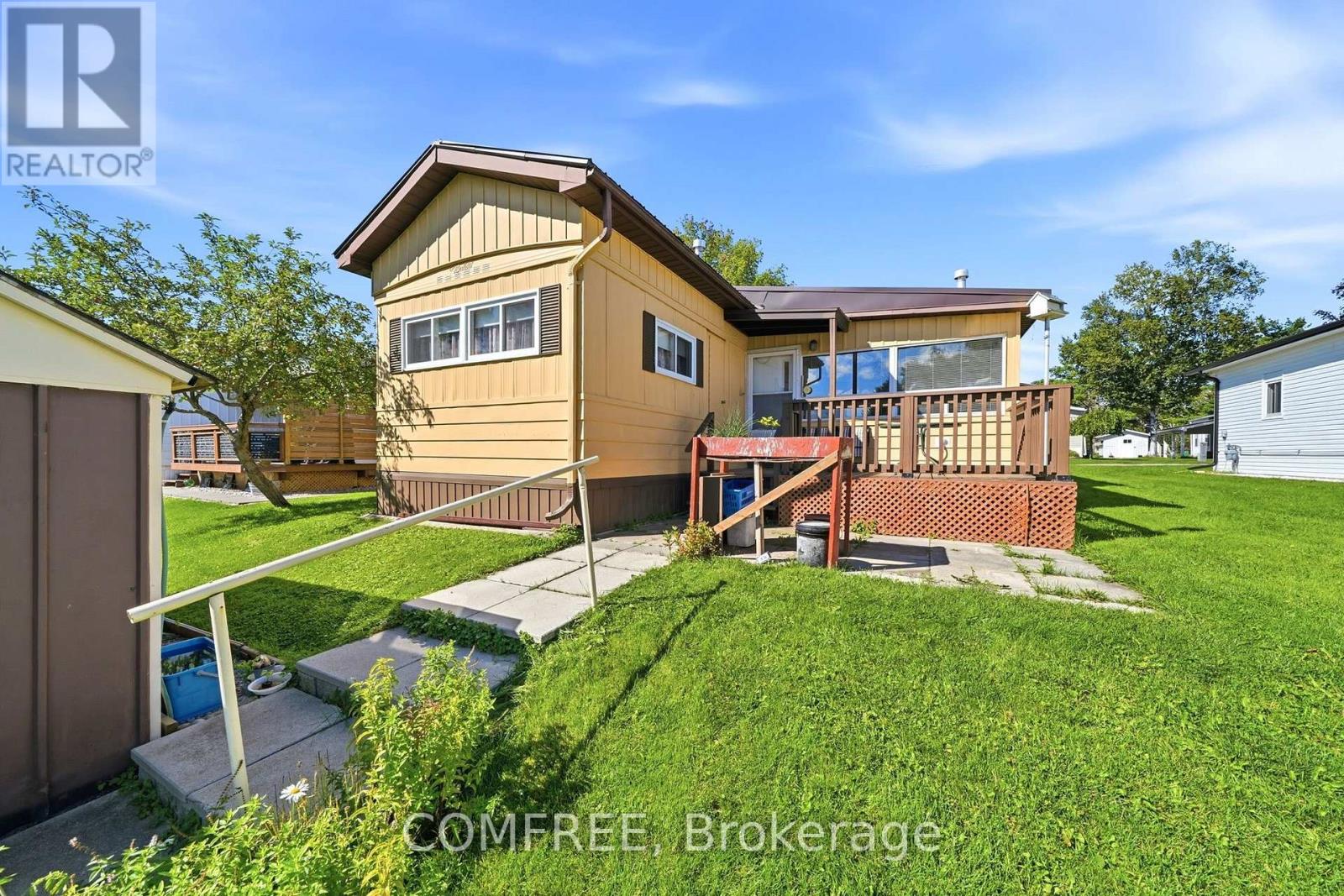 83 Cameron Drive, Oro-Medonte (Hawkestone), Ontario  L0L 1T0 - Photo 2 - S13811186
