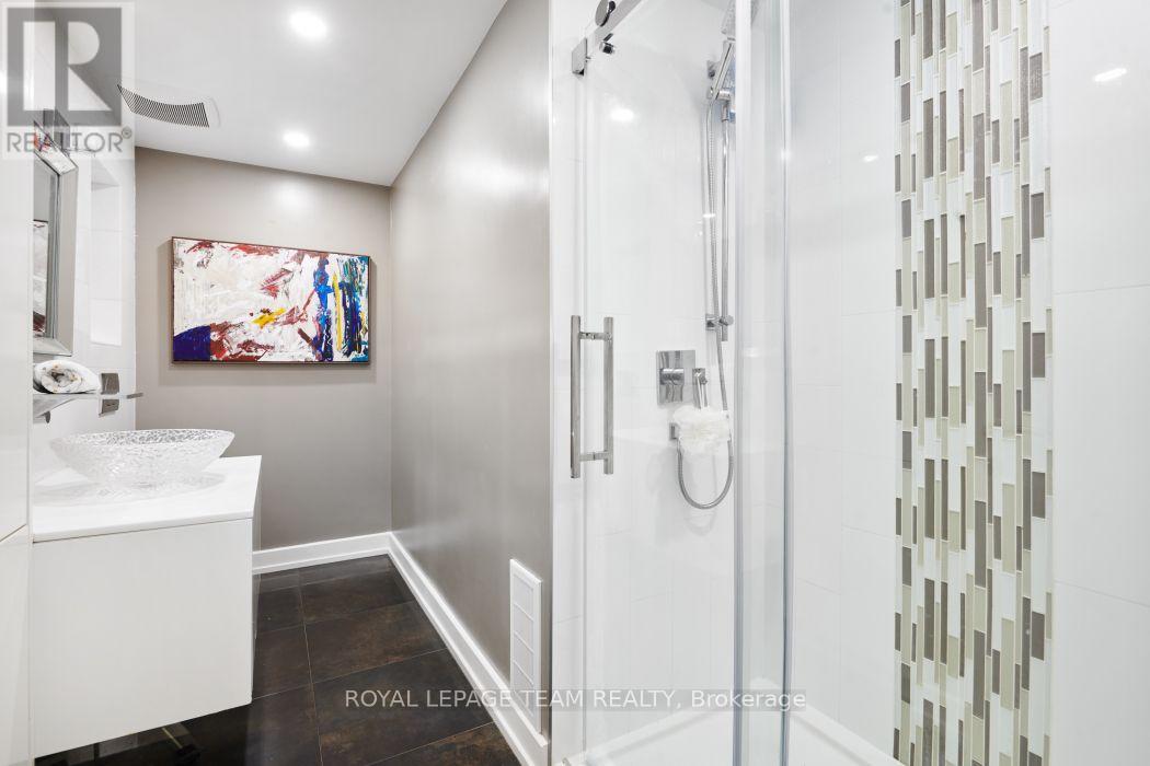101c - 997 North River Road, Ottawa, Ontario  K1K 3V5 - Photo 25 - X13811160