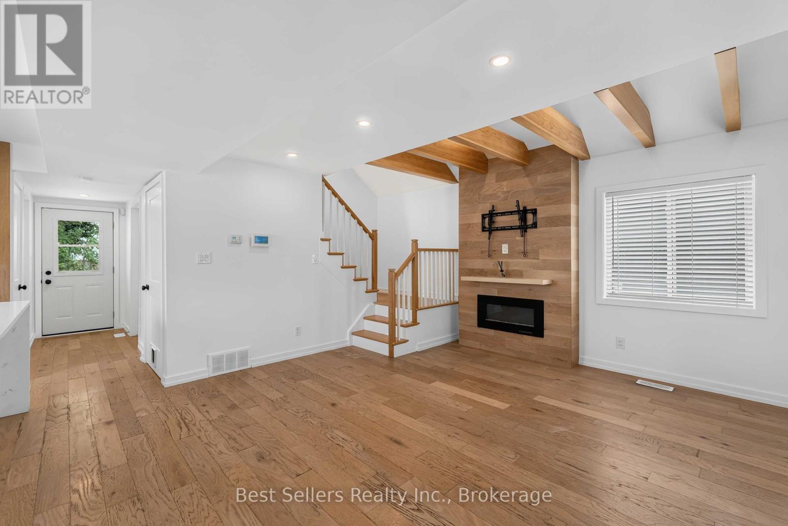 85 Pelham Road, St. Catharines (Western Hill), Ontario  L2S 1S3 - Photo 9 - X13811174