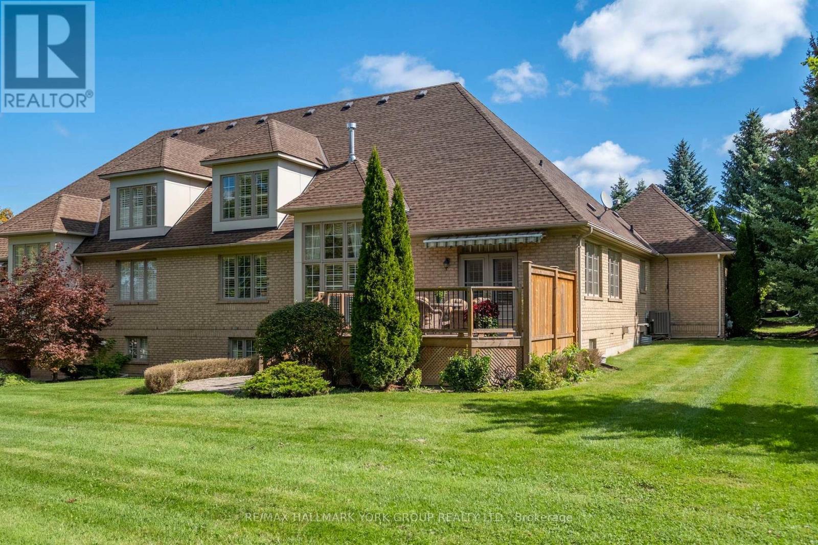 422 Falconwood Hollow, Aurora, Ontario L4G 7M1 - Photo 46 - N13809648
