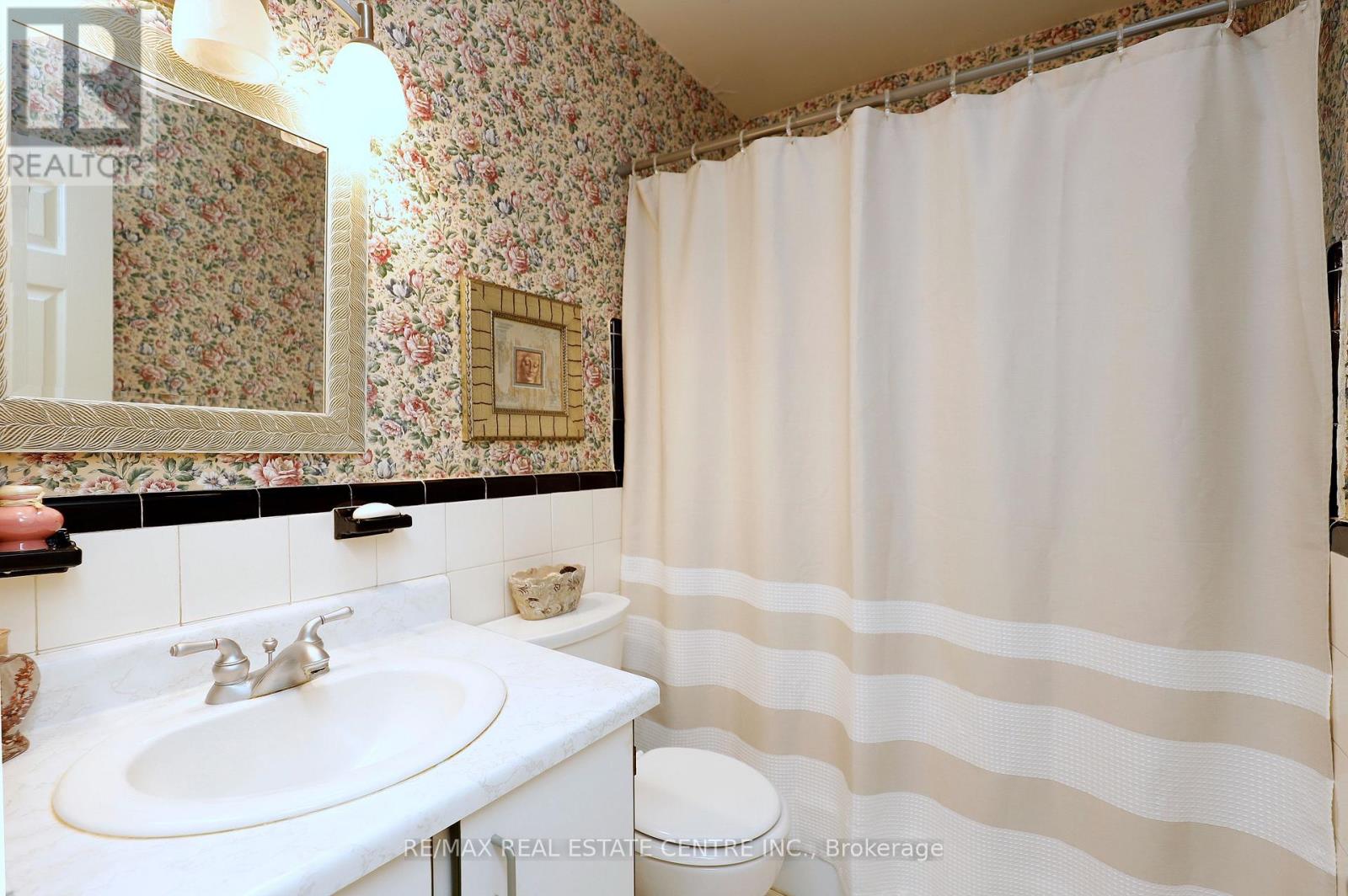 354 Martin Street SE, Milton, Ontario  L9T 2R6 - Photo 18 - W13766456