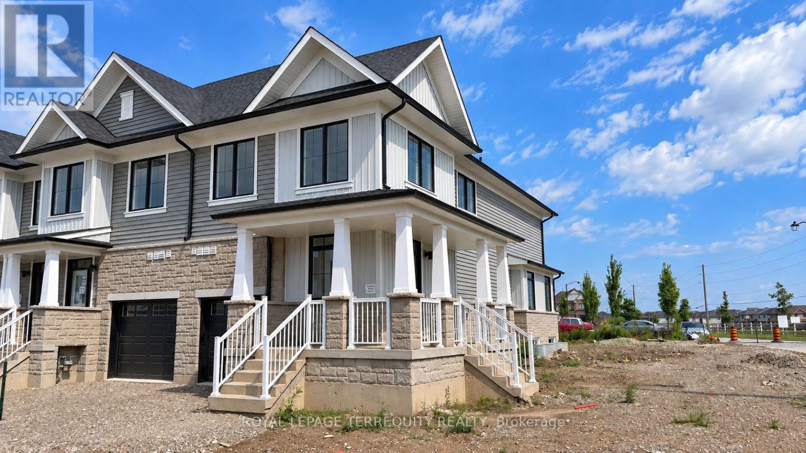 2 Elite Crescent, Haldimand, Ontario  N3W 0L1 - Photo 2 - X13811260