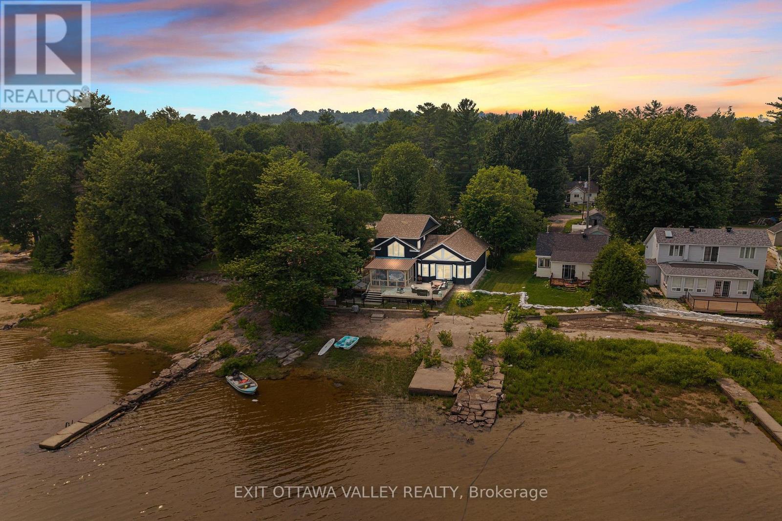 502B MACGREGOR BAY TRAIL, Petawawa, Ontario
