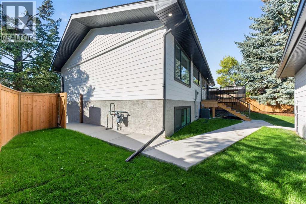 5204 Barron Drive NW