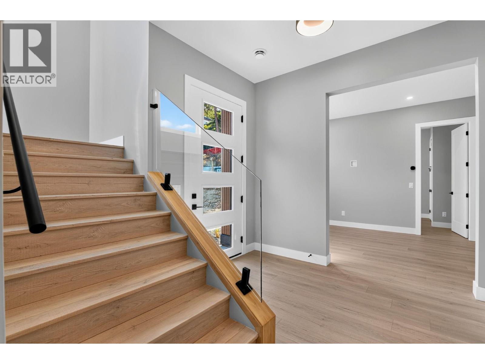 757 Barnaby Road Unit# 3, Kelowna, British Columbia  V1W 4N9 - Photo 28 - 10401505