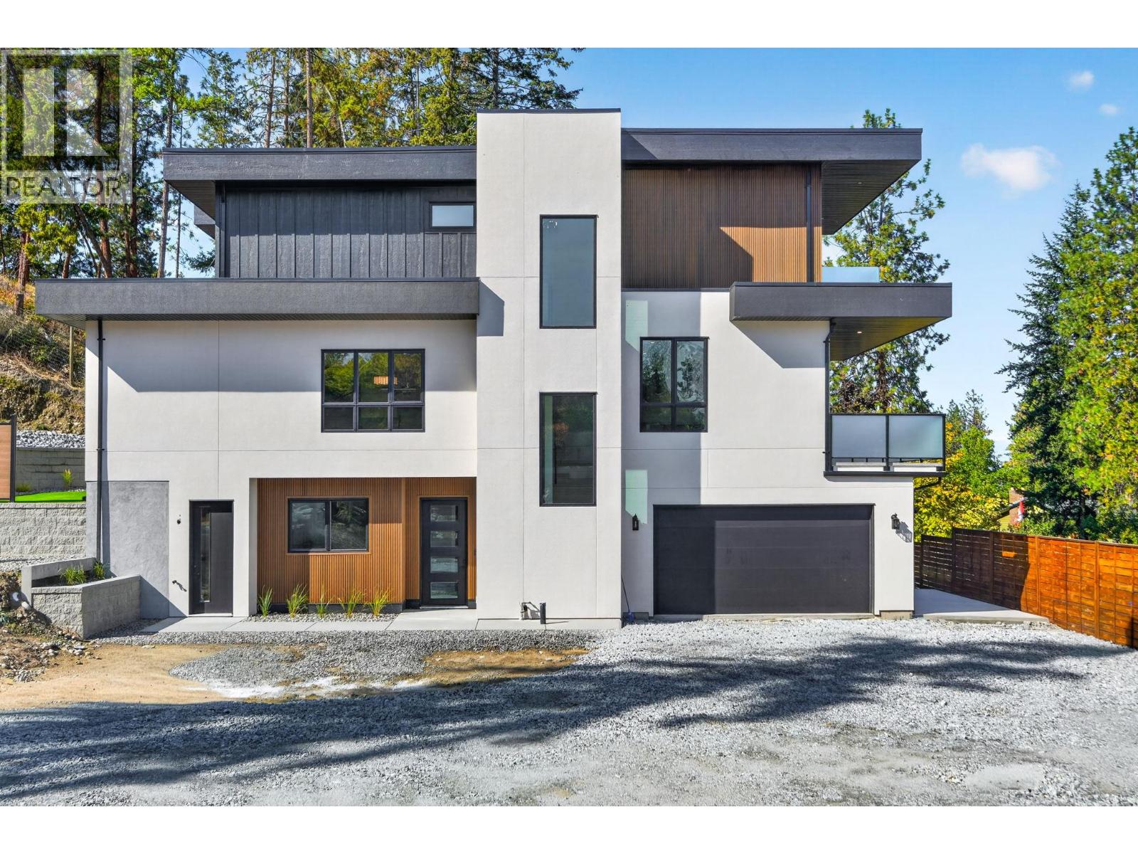 757 Barnaby Road Unit# 3, Kelowna, British Columbia  V1W 4N9 - Photo 2 - 10401505