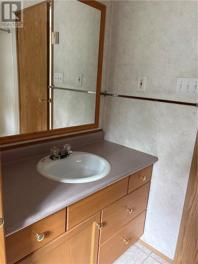 177 Park Drive Unit# 2, Markstay, Ontario  P0M 3C0 - Photo 11 - 2130507