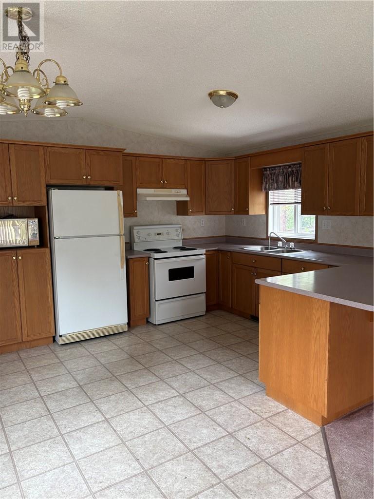 177 Park Drive Unit# 2, Markstay, Ontario  P0M 3C0 - Photo 3 - 2130507