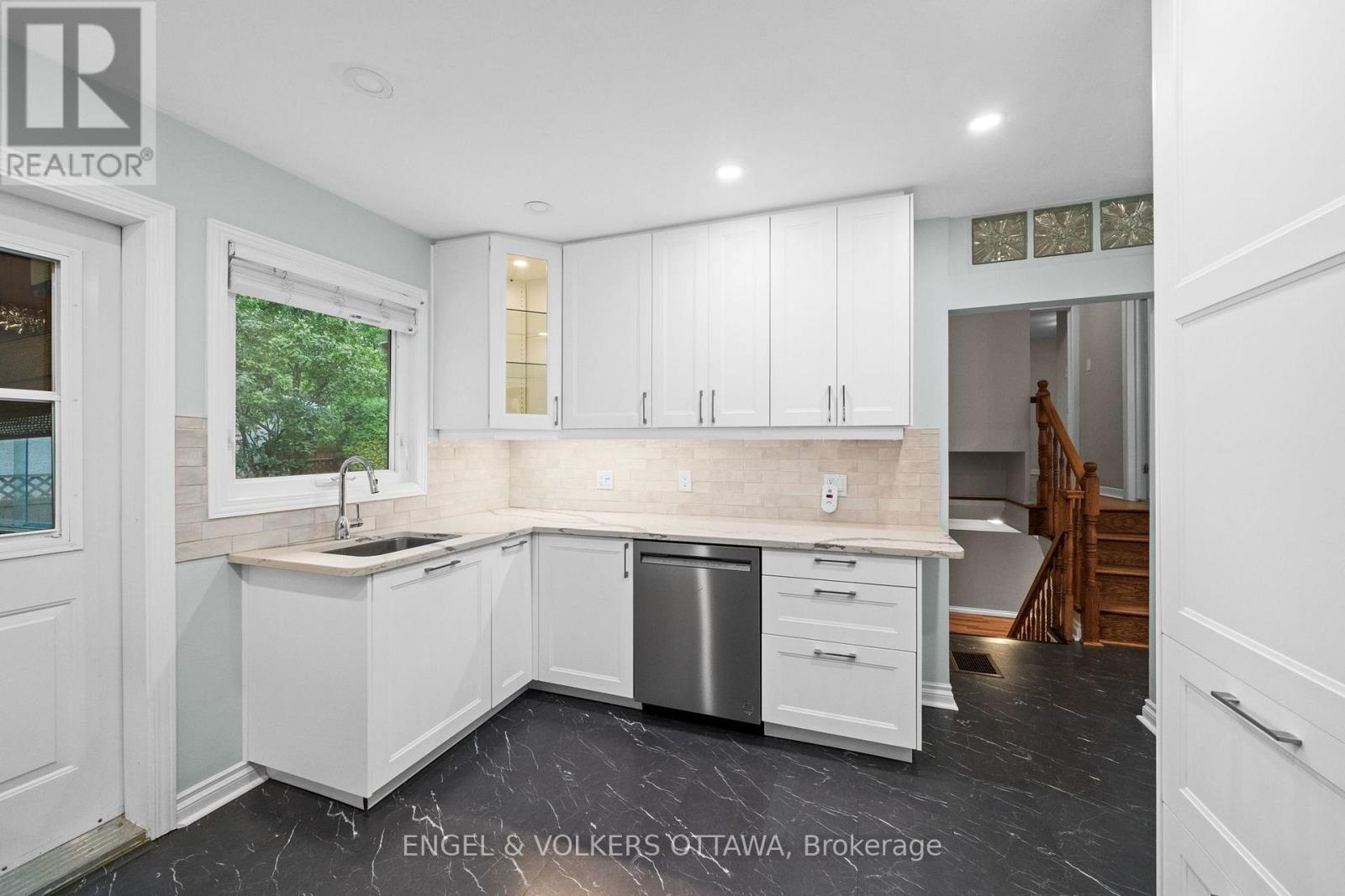20 Parthia Avenue, Ottawa, Ontario  K2E 5J9 - Photo 17 - X13774520