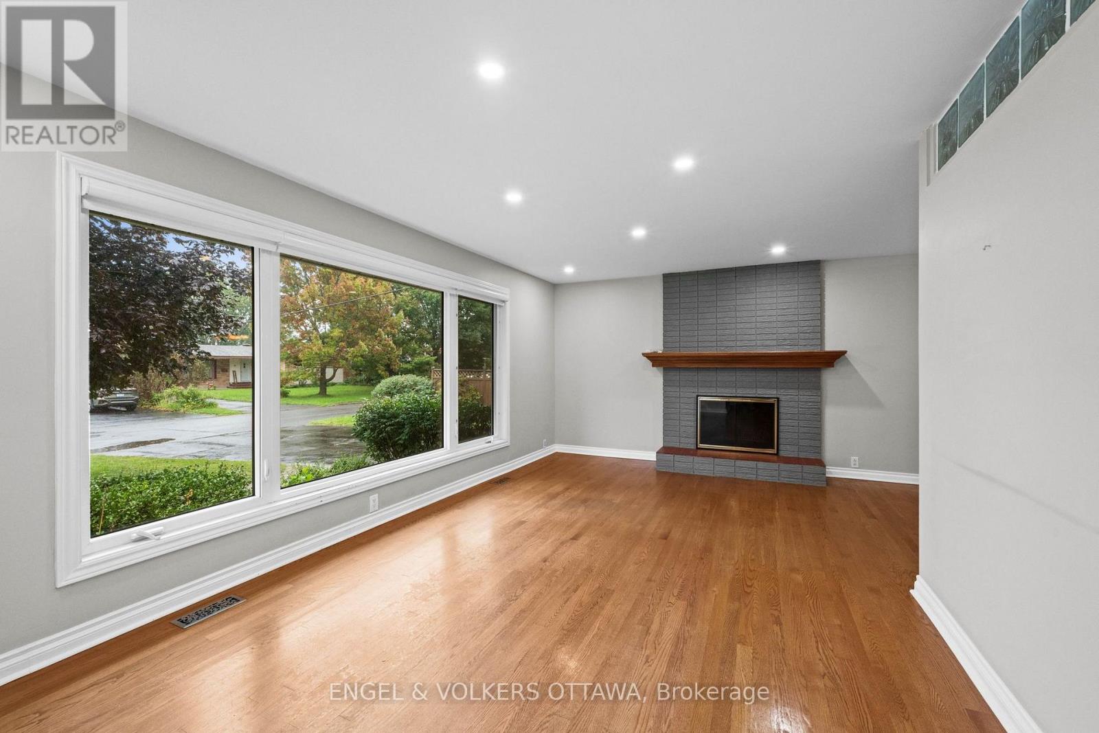 20 Parthia Avenue, Ottawa, Ontario  K2E 5J9 - Photo 6 - X13774520