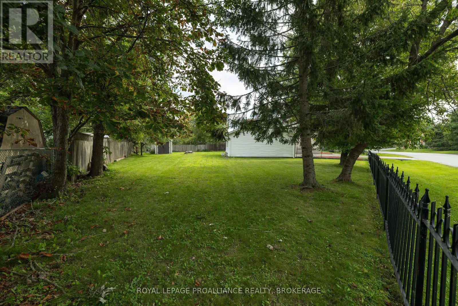 424 Maple Ridge Drive, Kingston, Ontario  K7M 5P3 - Photo 30 - X13811318
