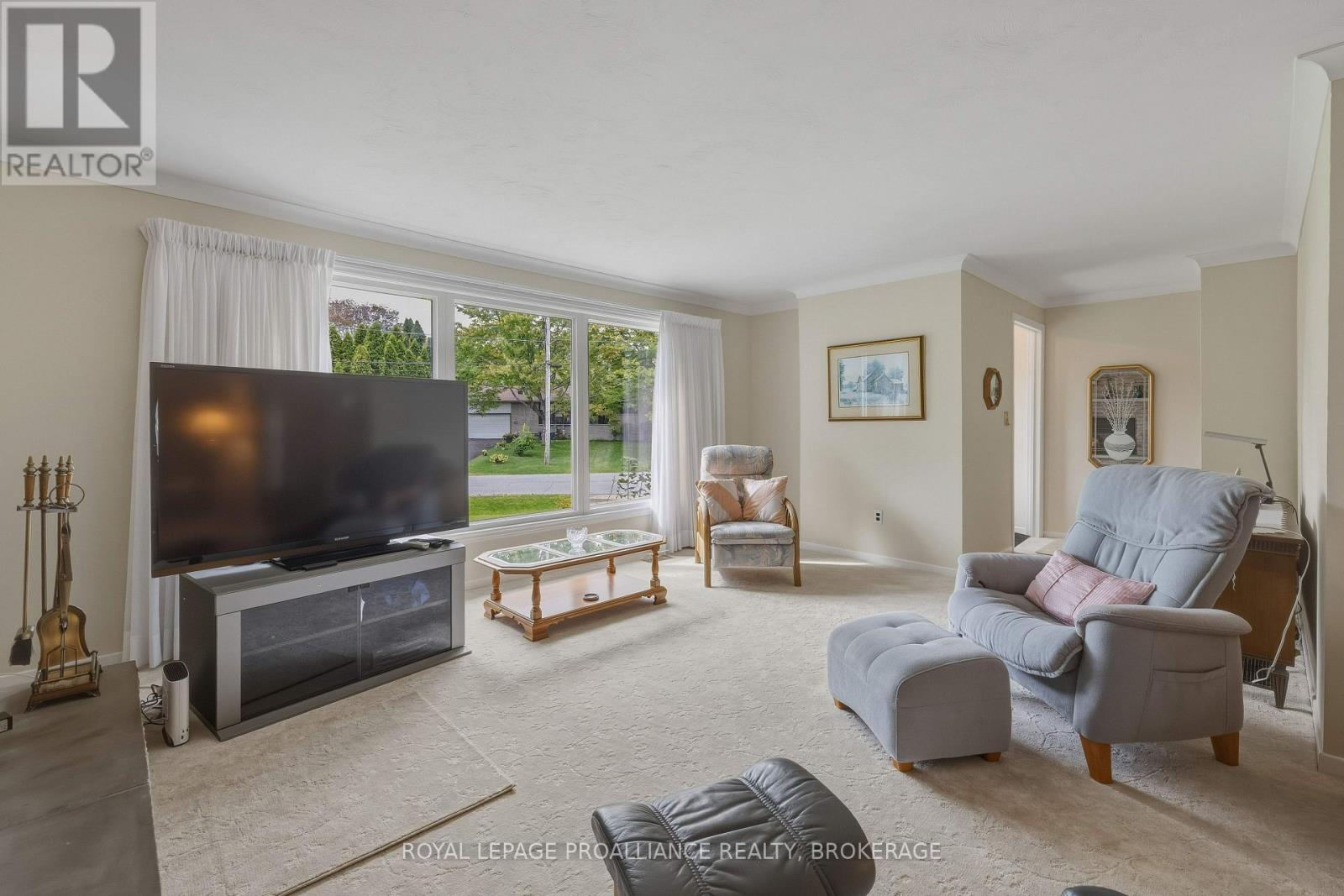 424 Maple Ridge Drive, Kingston, Ontario K7M 5P3 - Photo 4 - X13811318