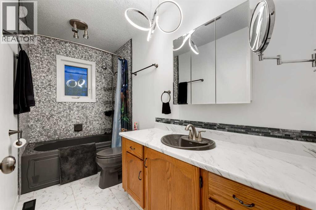 14100 84 Street SE, Calgary, Alberta  T3S 0A6 - Photo 22 - A2336150