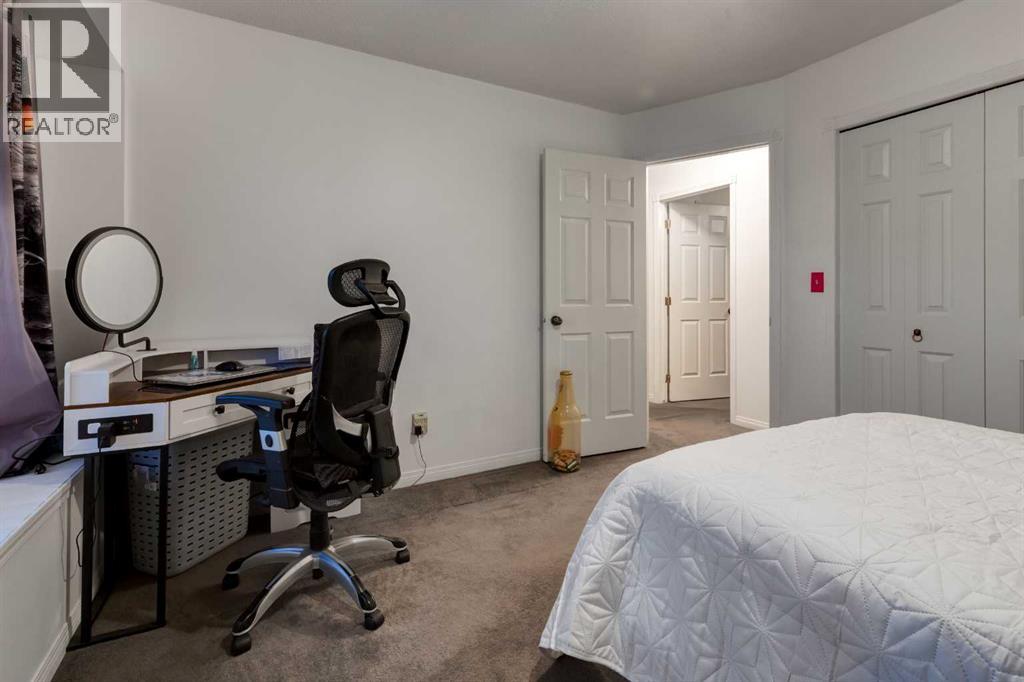 14100 84 Street SE, Calgary, Alberta  T3S 0A6 - Photo 24 - A2336150