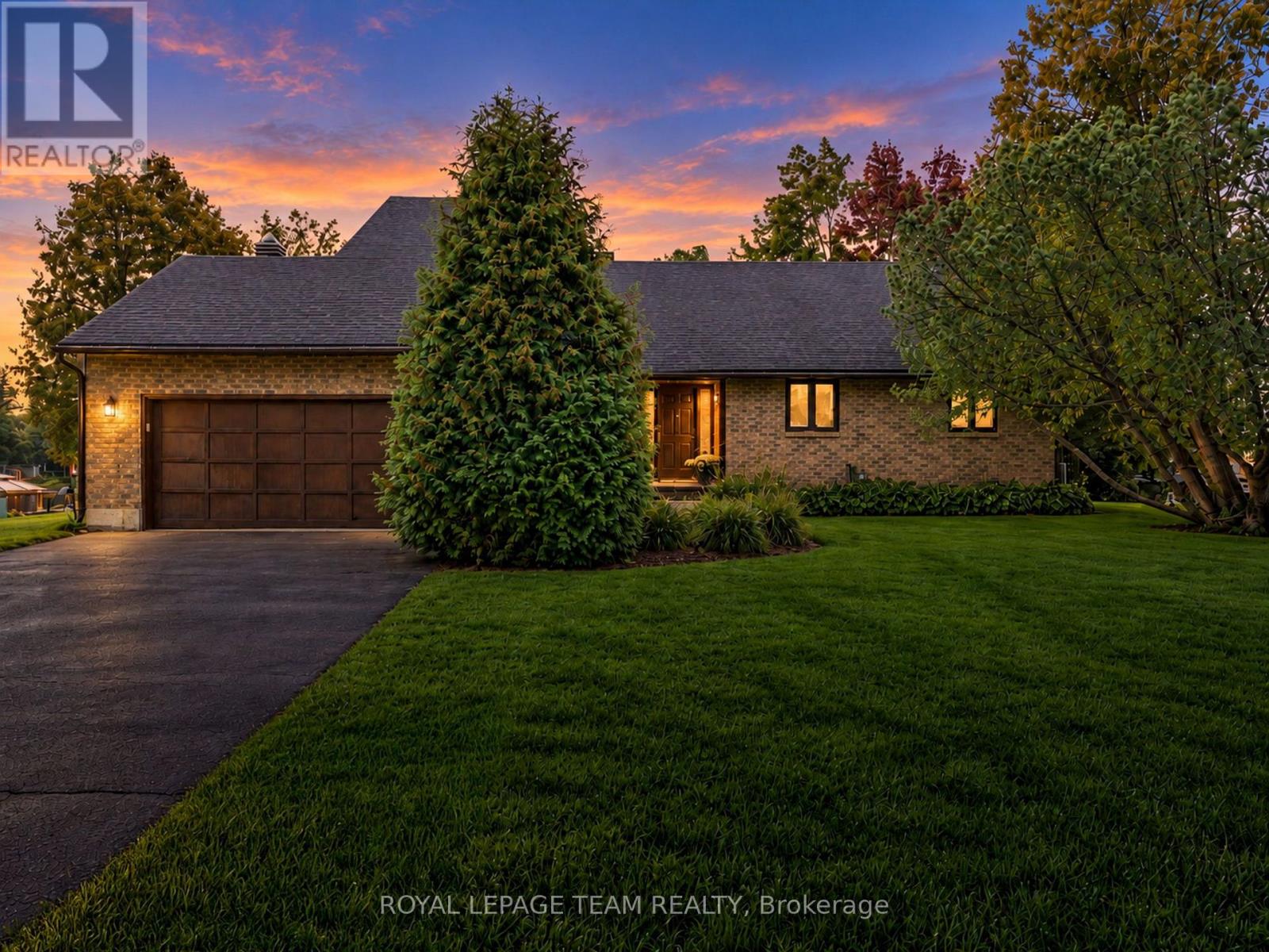 6591 MARINA DRIVE, Ottawa, Ontario