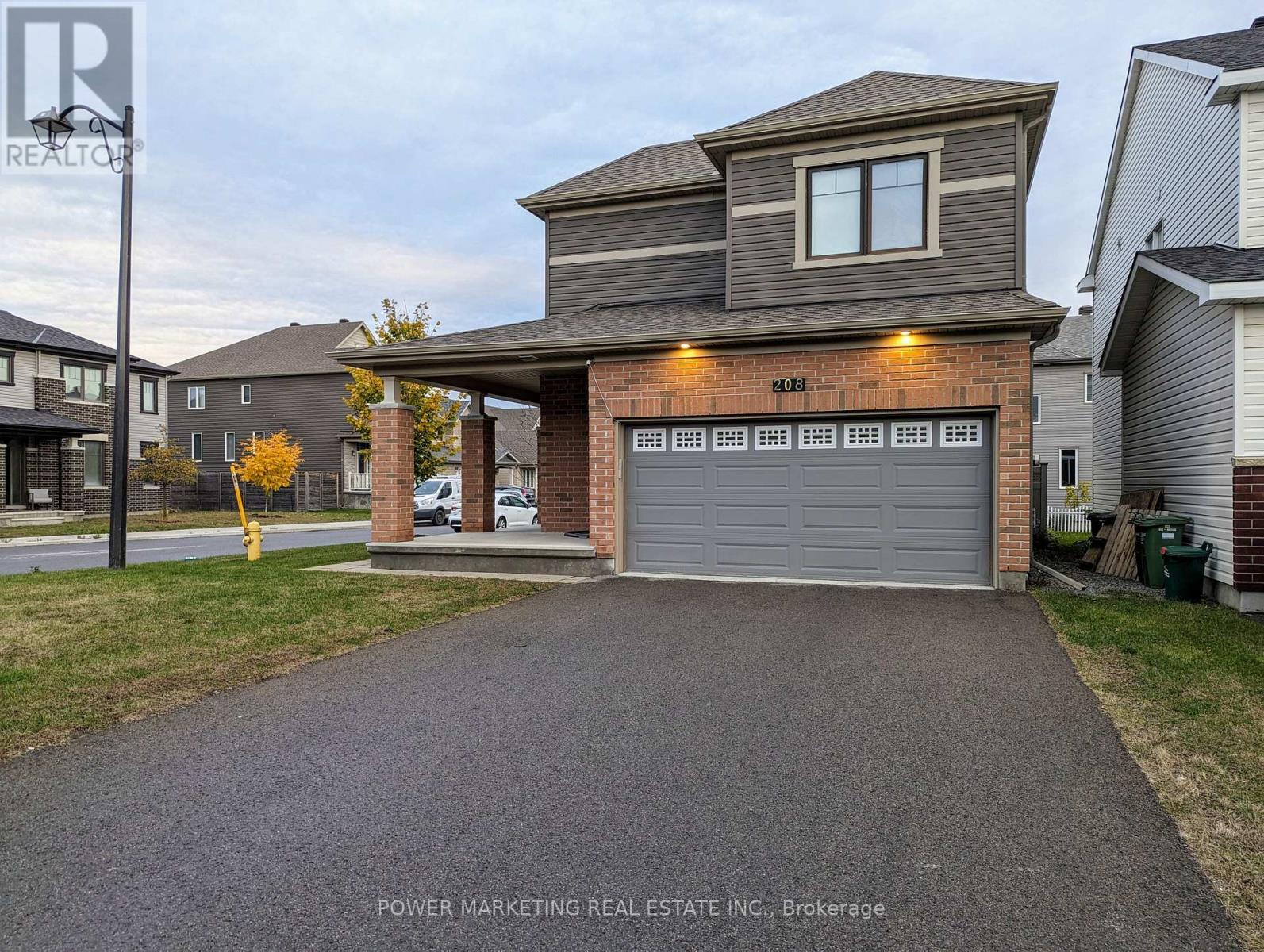 208 ALEX POLOWIN AVENUE, Ottawa, Ontario