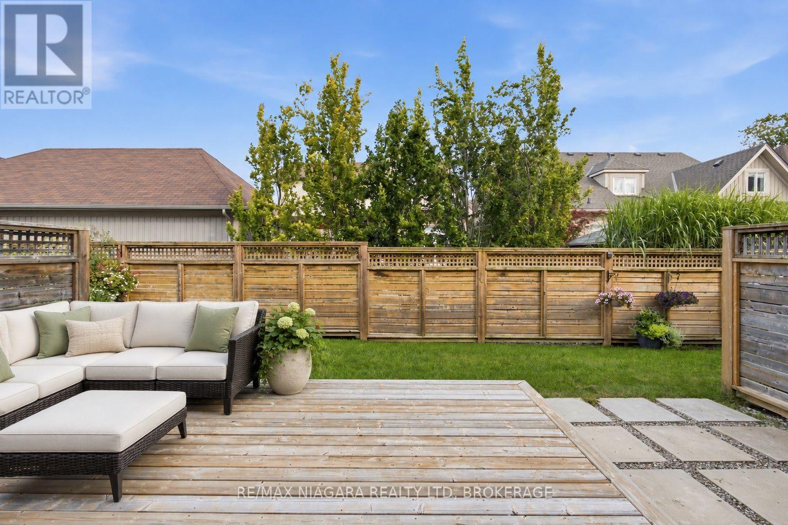 12 George Manor, Niagara-On-The-Lake (Town), Ontario  L0S 1J0 - Photo 30 - X13811374