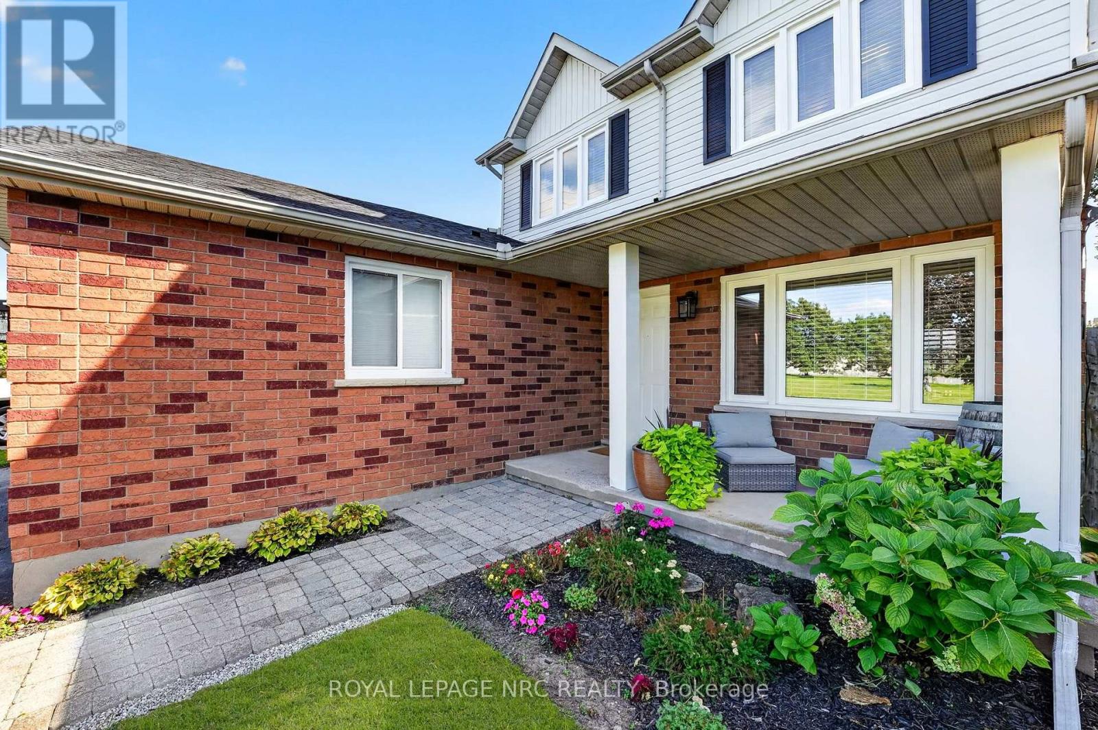 160 Vansickle Road, St. Catharines (Rykert/vansickle), Ontario  L2S 3W5 - Photo 2 - X13811430