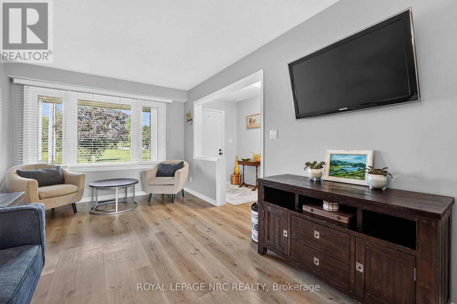 160 Vansickle Road, St. Catharines (Rykert/vansickle), Ontario  L2S 3W5 - Photo 5 - X13811430