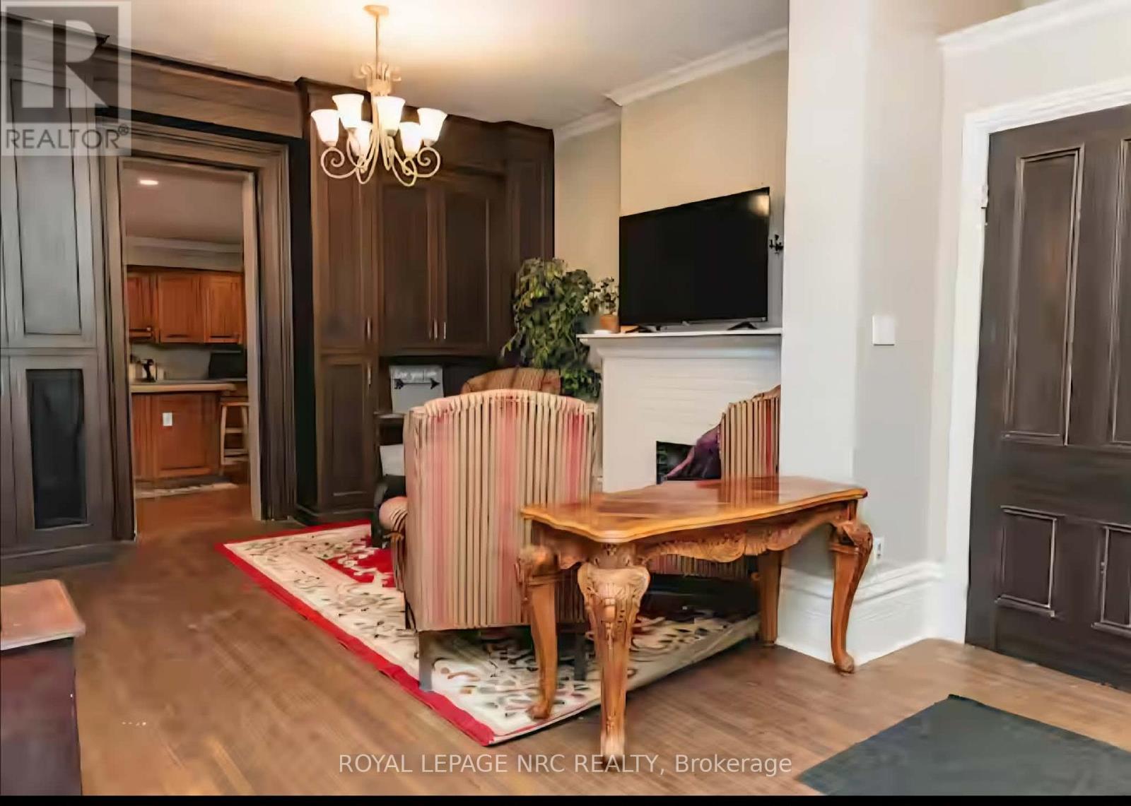 148 Geneva Street, St. Catharines, Ontario  L3R 4N9 - Photo 3 - X13811482