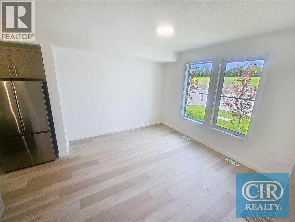 1923 Mccaskill Drive, Crossfield, Alberta  T0M 0S0 - Photo 3 - A2347108