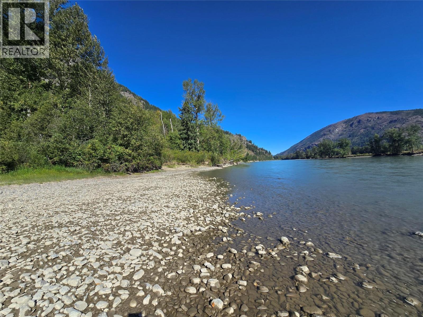 4504 YELLOWHEAD Highway S, Little Fort, British Columbia