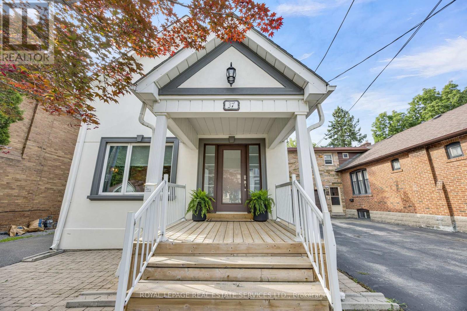 37 Johnston Avenue, Toronto (Lansing-Westgate), Ontario  M2N 1G9 - Photo 3 - C13811412