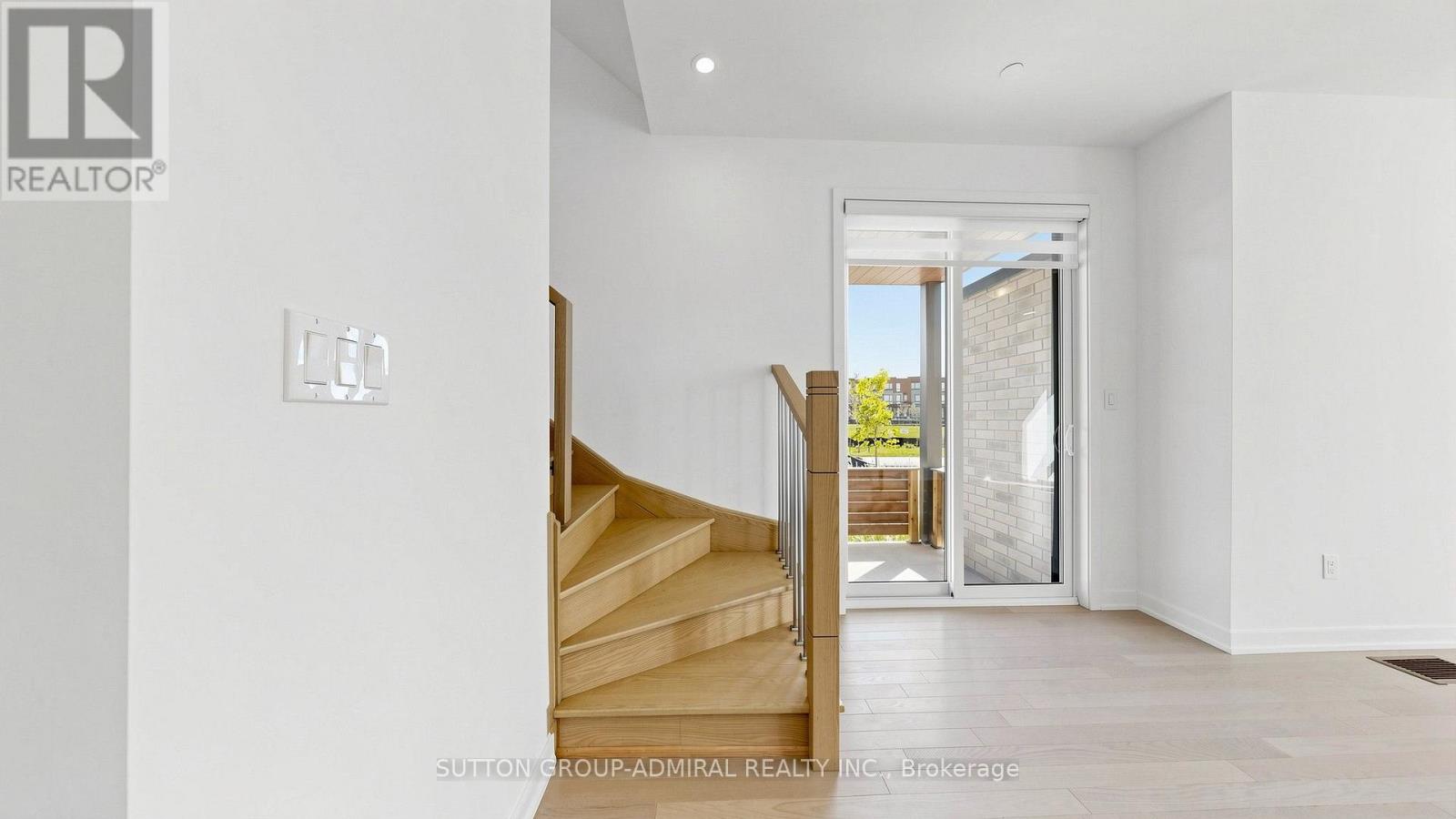 1 - 70 Green Gardens Boulevard, Toronto, Ontario  M6A 0E6 - Photo 16 - C13811464