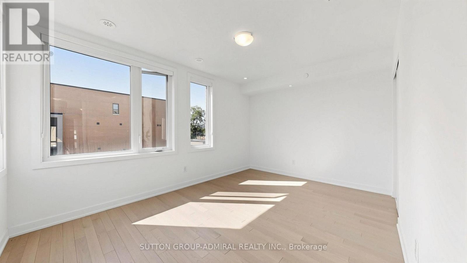 1 - 70 Green Gardens Boulevard, Toronto, Ontario  M6A 0E6 - Photo 20 - C13811464
