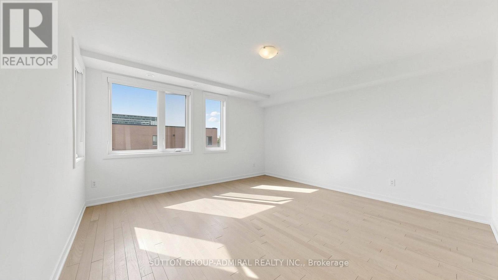 1 - 70 Green Gardens Boulevard, Toronto, Ontario  M6A 0E6 - Photo 26 - C13811464