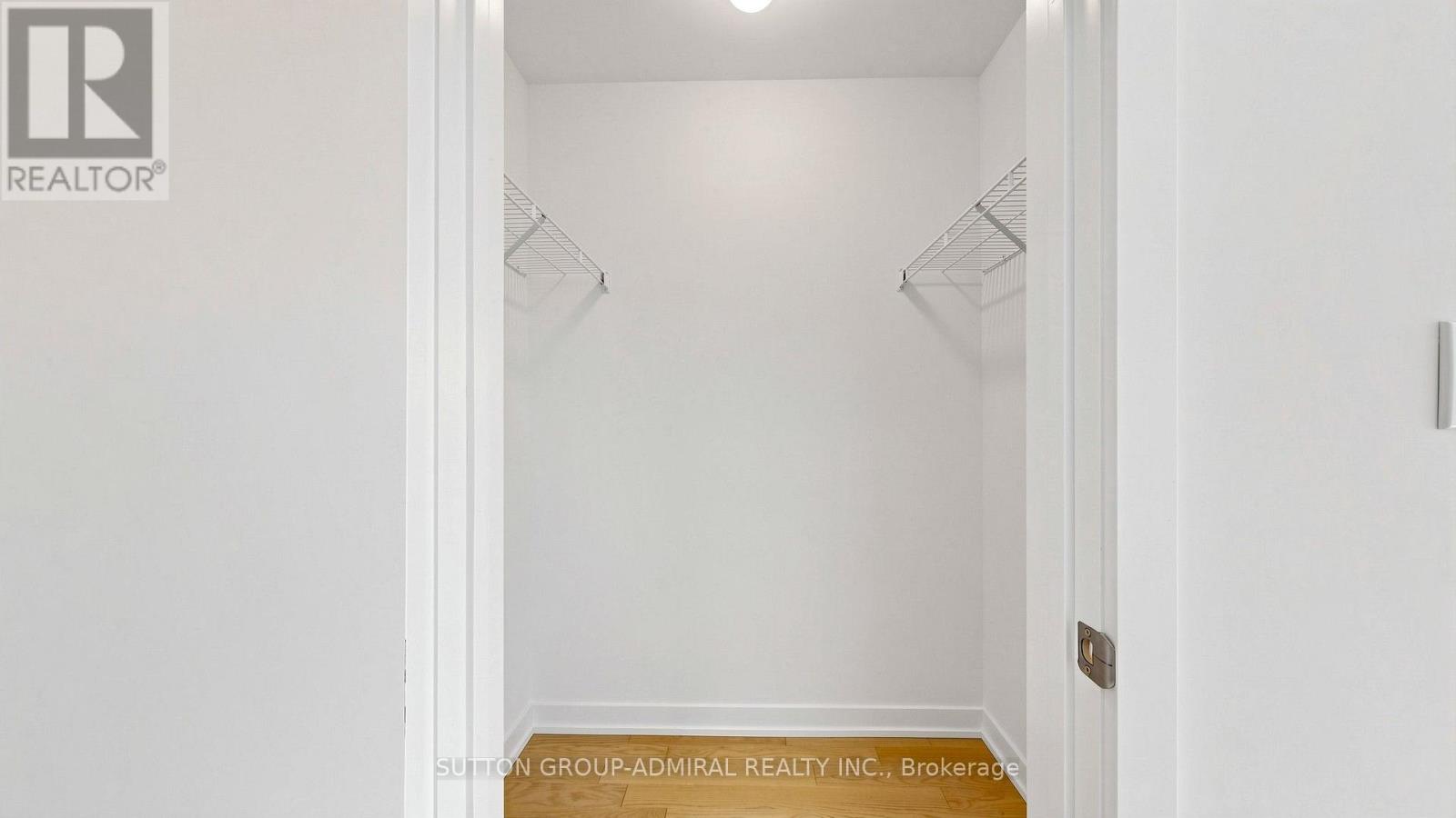 1 - 70 Green Gardens Boulevard, Toronto, Ontario  M6A 0E6 - Photo 29 - C13811464