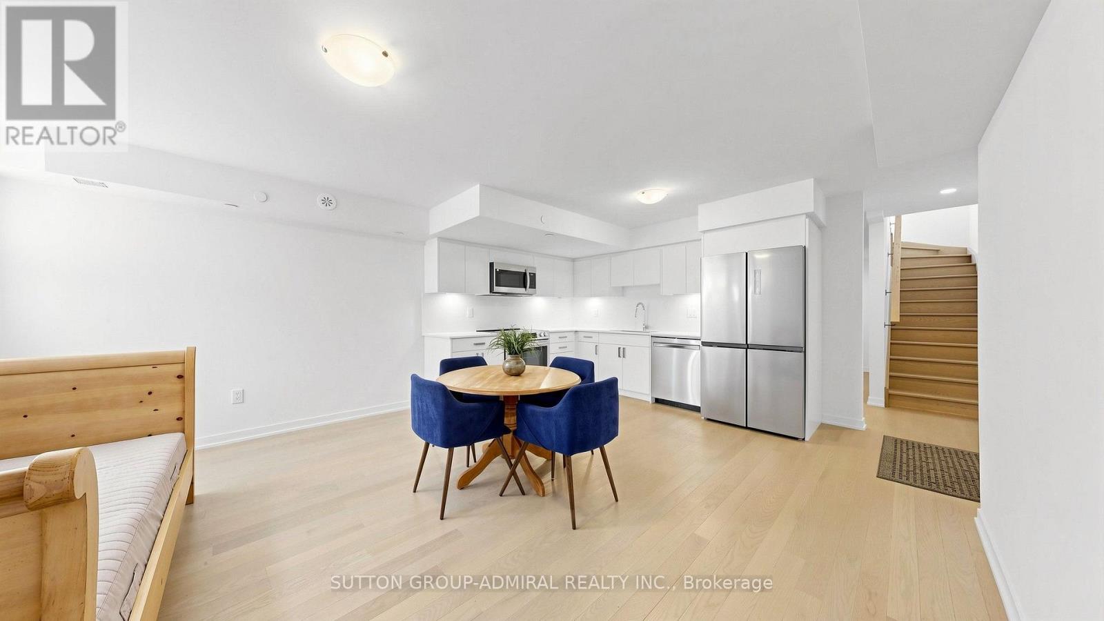 1 - 70 Green Gardens Boulevard, Toronto, Ontario  M6A 0E6 - Photo 34 - C13811464