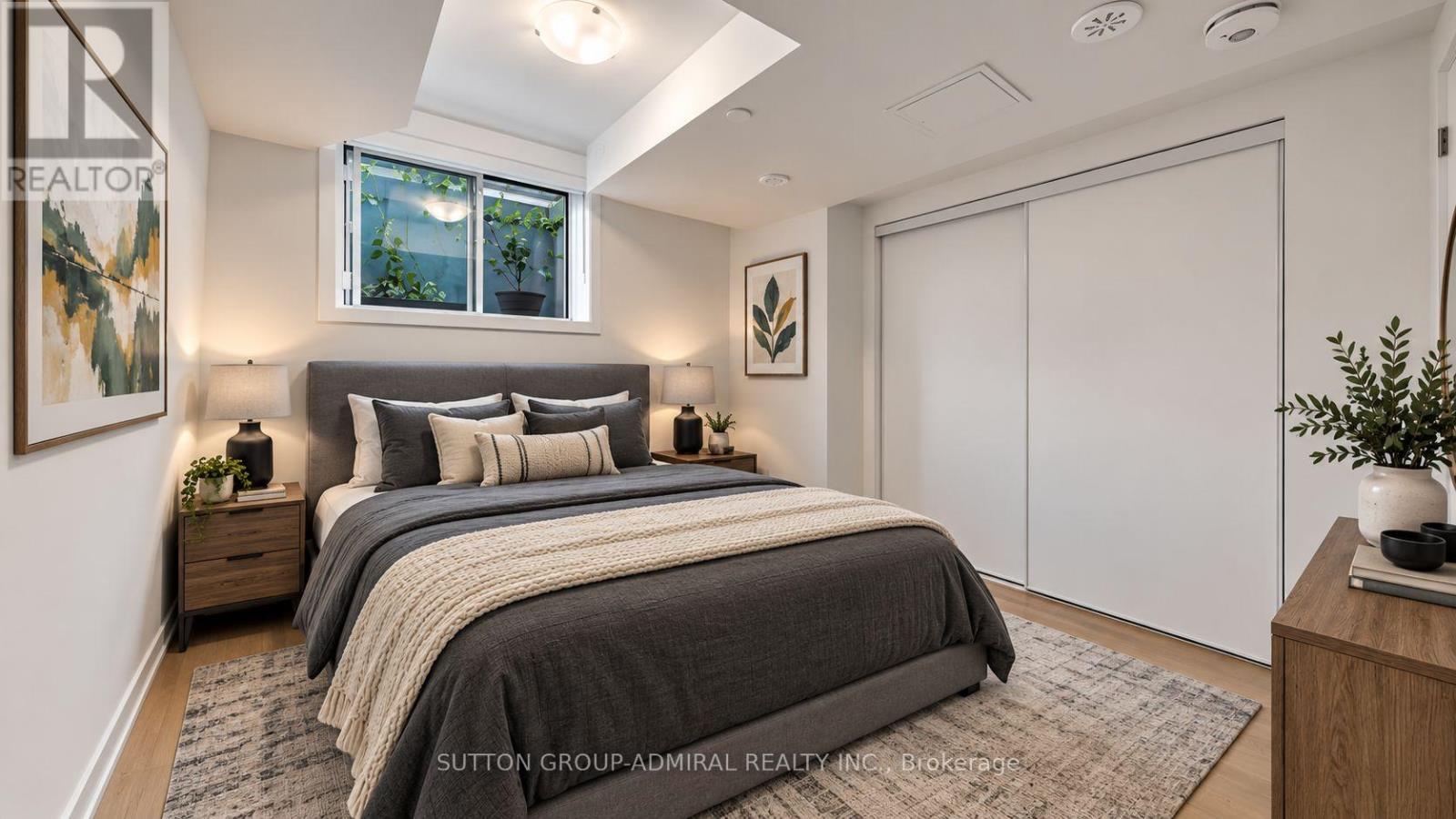 1 - 70 Green Gardens Boulevard, Toronto, Ontario  M6A 0E6 - Photo 37 - C13811464