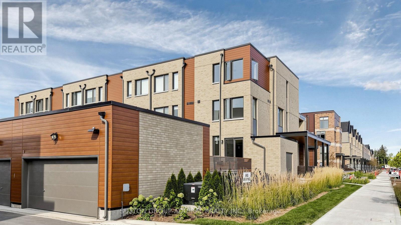 1 - 70 Green Gardens Boulevard, Toronto, Ontario  M6A 0E6 - Photo 40 - C13811464