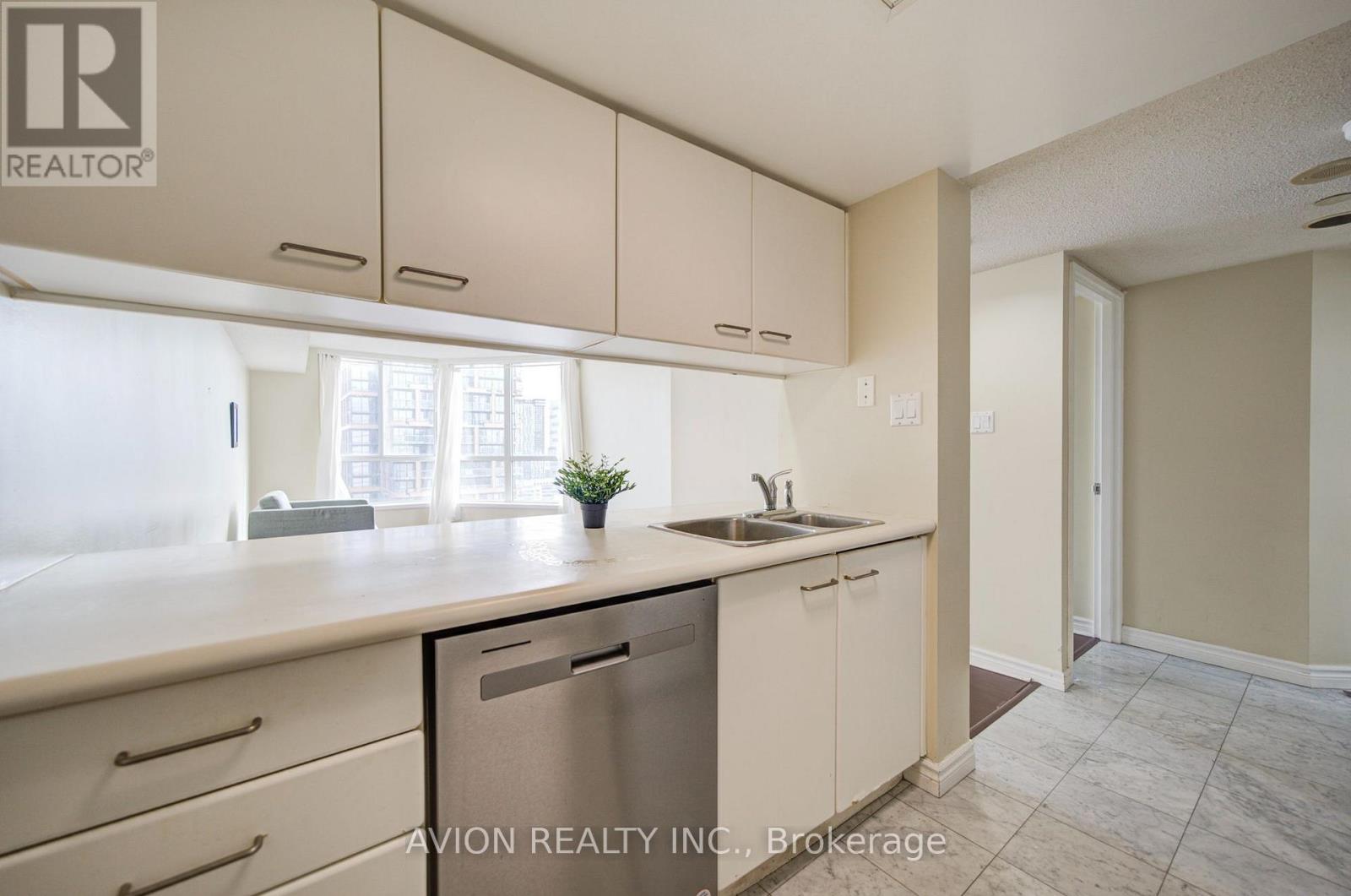 3108 - 38 Elm Street, Toronto, Ontario  M5G 2K5 - Photo 12 - C13811502