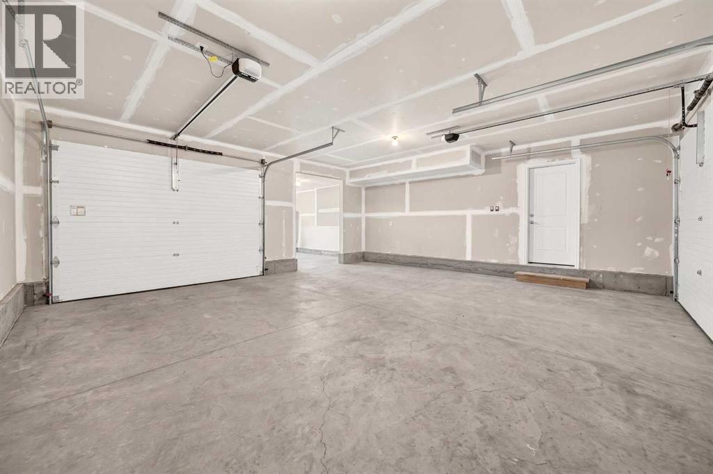 8602 25 Avenue, Coleman, Alberta  T0K 0M0 - Photo 40 - A2347099