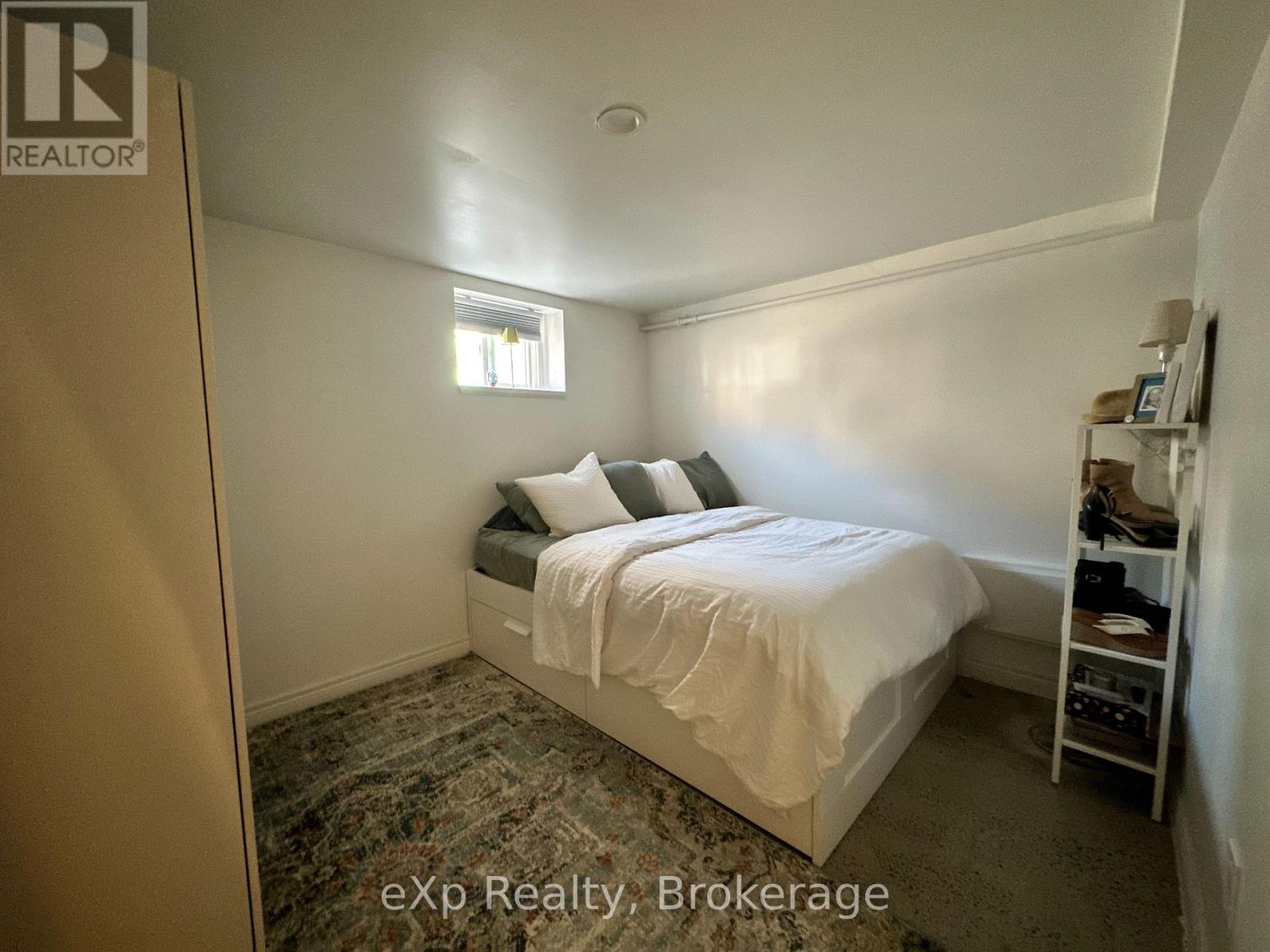 3 - 36 Second Street, Toronto, Ontario  M8V 2X2 - Photo 11 - W13811380