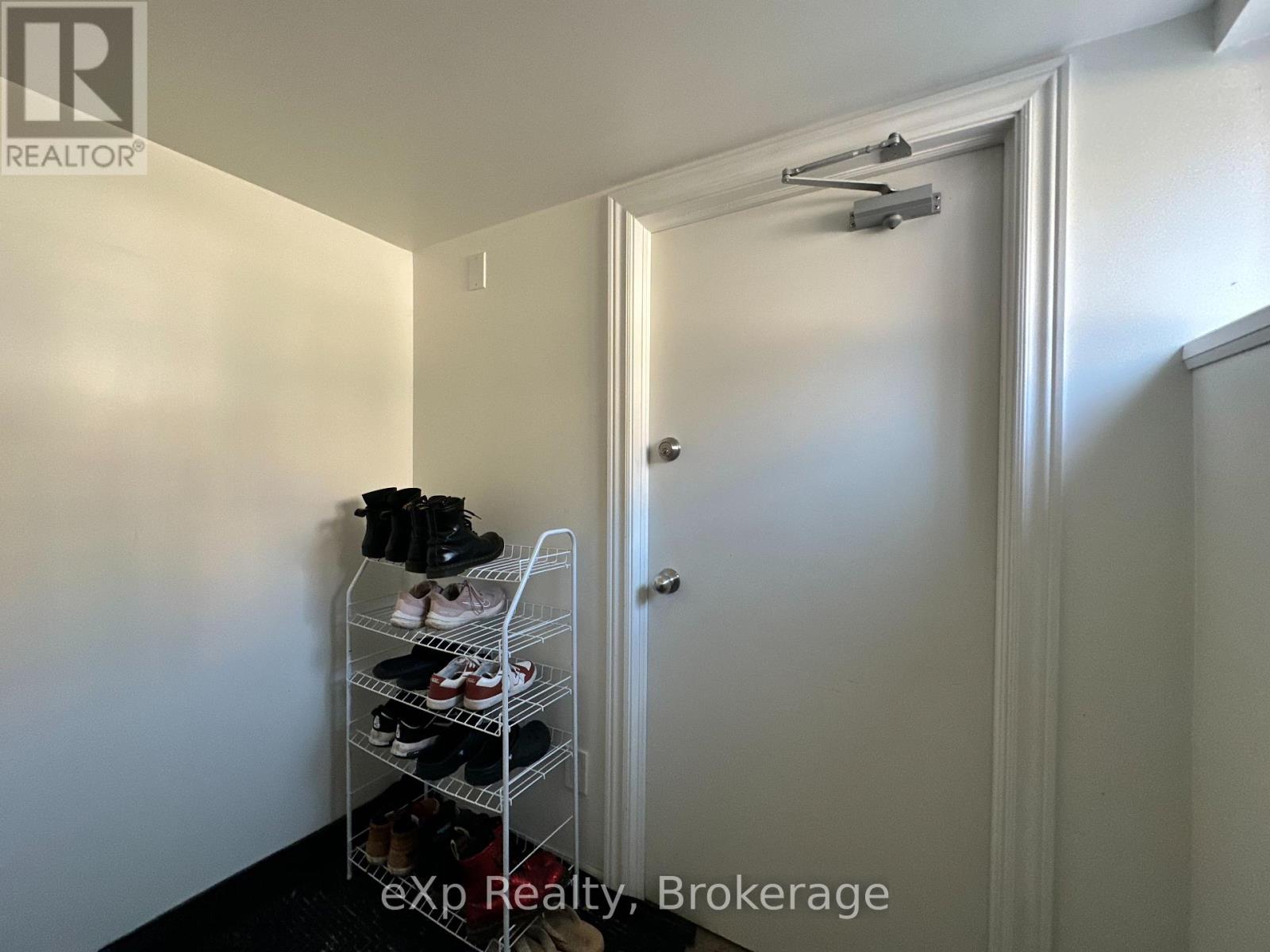 3 - 36 Second Street, Toronto, Ontario  M8V 2X2 - Photo 18 - W13811380