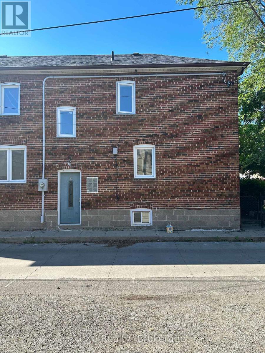 3 - 36 Second Street, Toronto, Ontario  M8V 2X2 - Photo 26 - W13811380